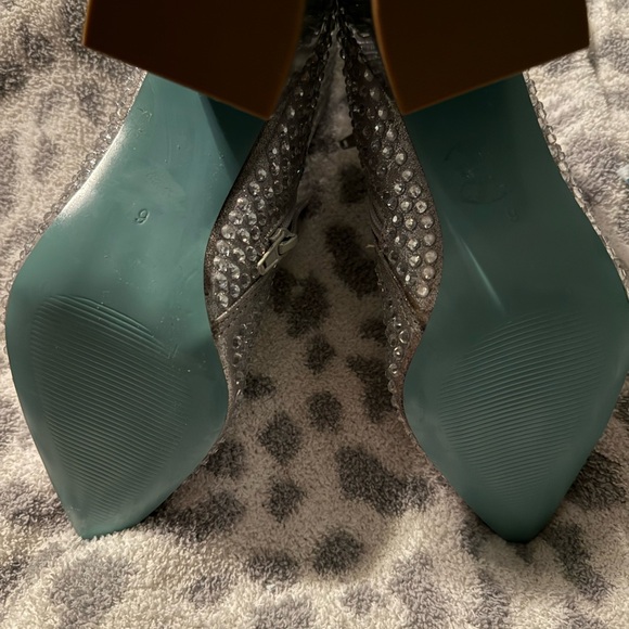 Betsey Johnson Rhinestone Sparkle Western Elegant Silver Studded Women's Boots - Picture 3 of 7